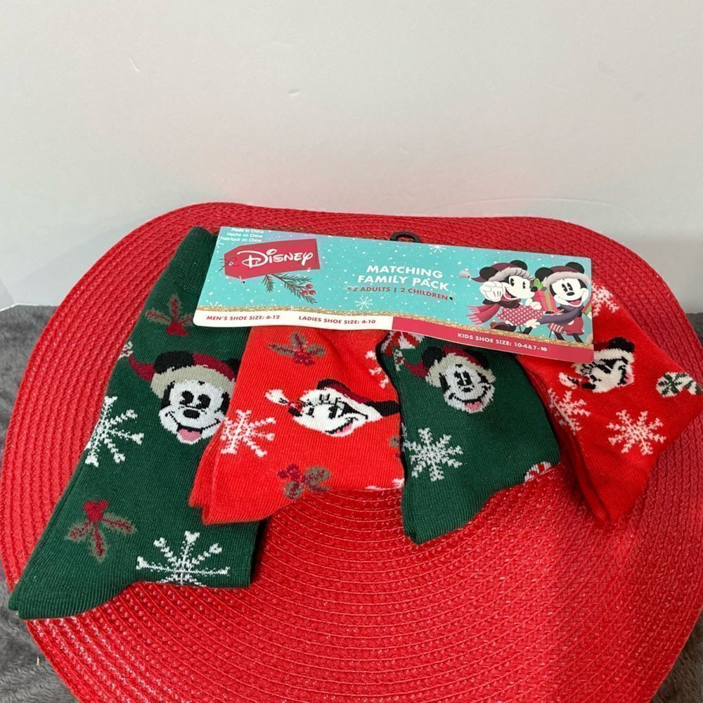 Disney Mickey Mouse Family Pack of socks set of 4 NWT